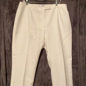 jones studio plus size pants